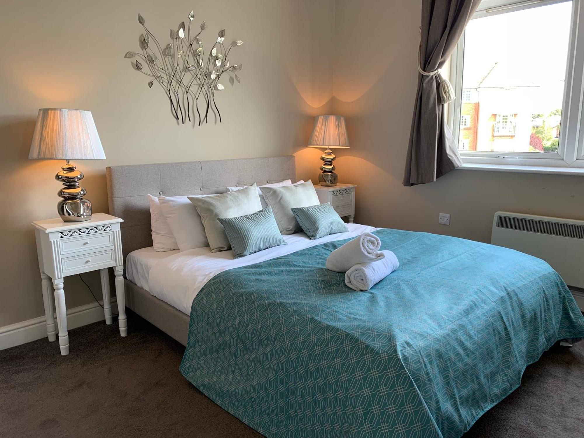 Lord Raglan House Apartments 2Br With Parking Γουίνσδορ Εξωτερικό φωτογραφία